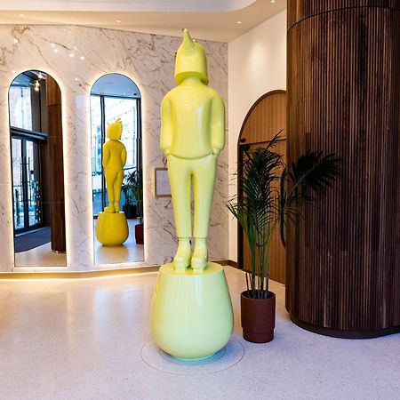 Art'Otel London Battersea Power Station, Powered By Radisson Hotels Esterno foto The sculpture in 2019