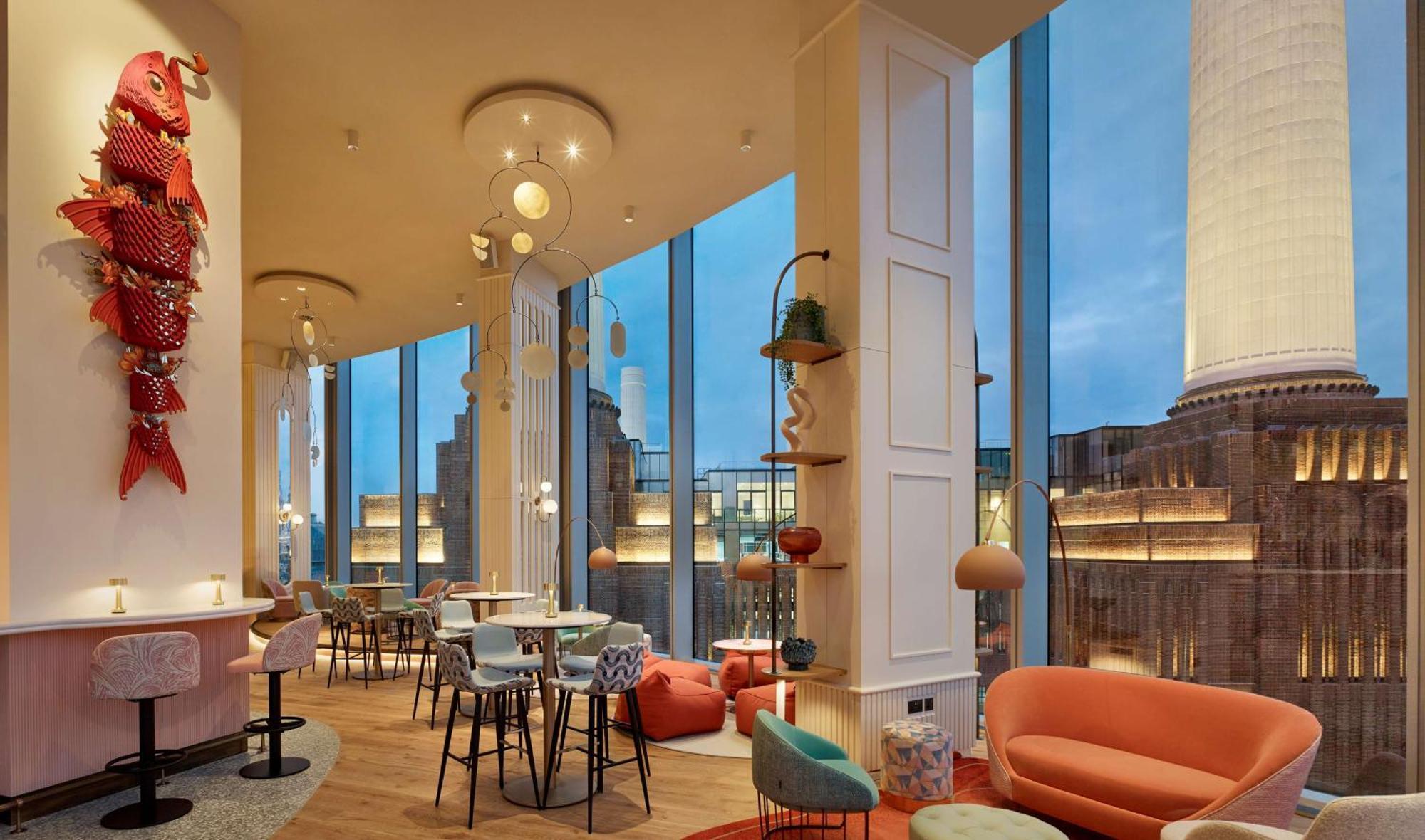 Art'Otel London Battersea Power Station, Powered By Radisson Hotels Esterno foto The Lounge at The Standard London