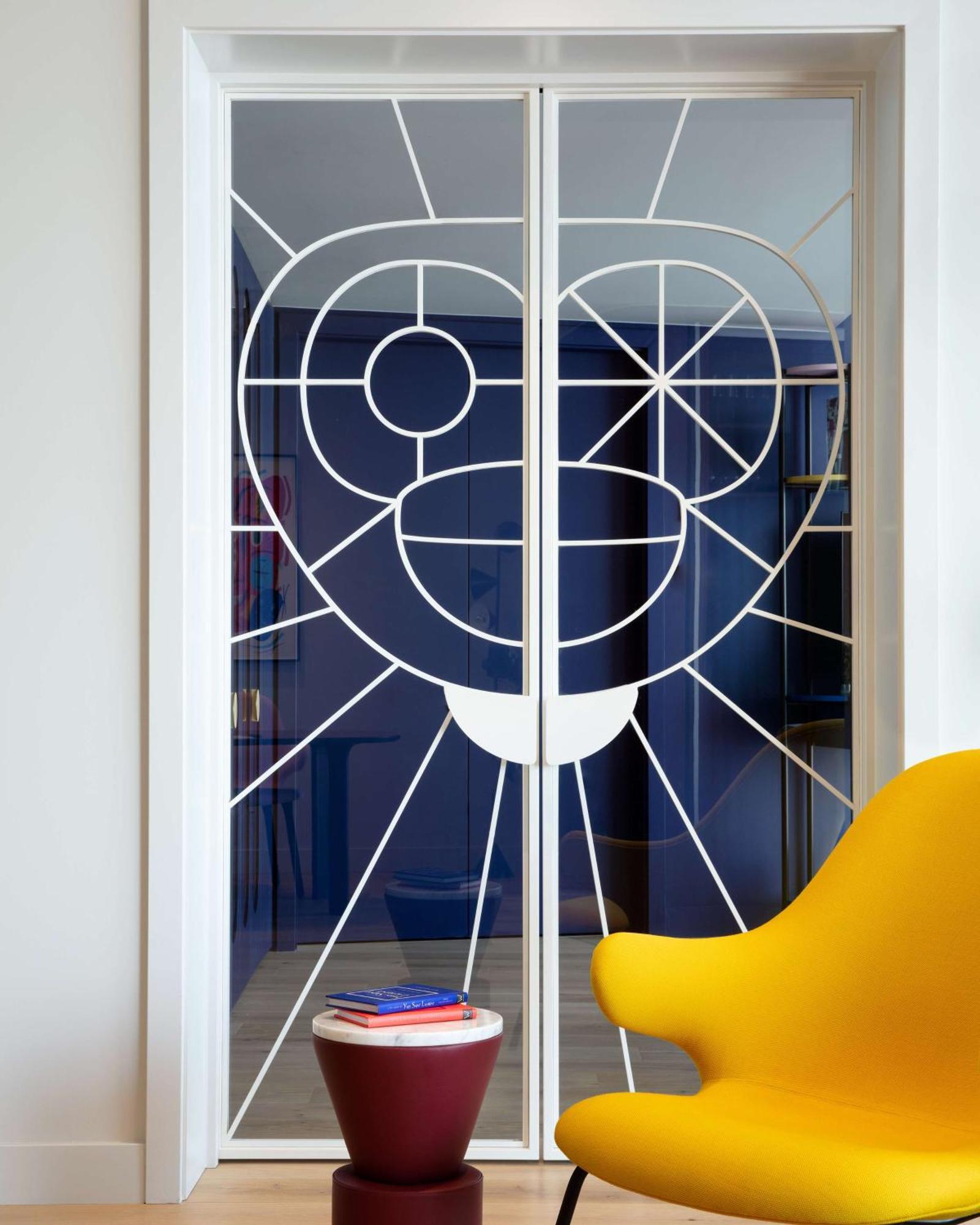 Art'Otel London Battersea Power Station, Powered By Radisson Hotels Esterno foto The Sun, 1990